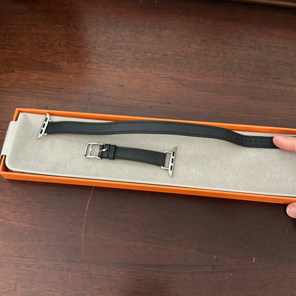 Hermes Double-Tour Leather Attelage Apple Watch Band